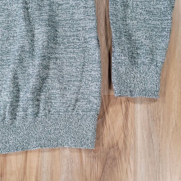 🔹️H&M Green Long Sleeve Crewneck Sweater Men's Large - Picture 4 of 7
